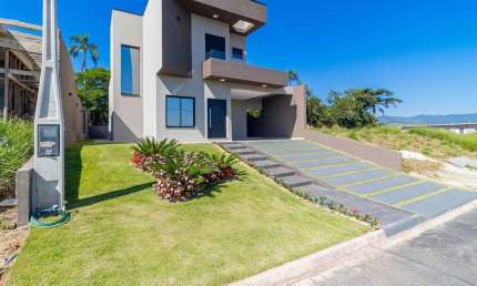 Casa com 3 dormitórios à venda, 181 m² por R$ 1.450.000,00 - Condomínio Alto da Floresta - Bom Jesus dos Perdões/SP