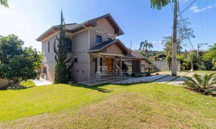 Casa com 3 dormitórios à venda, 402 m² por R$ 2.200.000 - Atibaia/SP