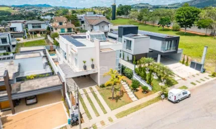 Casa com 5 dormitórios à venda, 433 m² por r$ 3.500.000,00 - condominio figueira garden - atibaia/sp