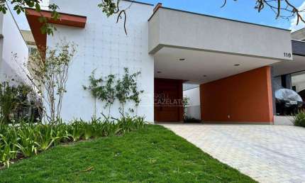 Casa com 3 dormitórios à venda, 203 m² por R$ 1.800.000,00 - Lagos de Santa Helena - Bragança Paulista/SP