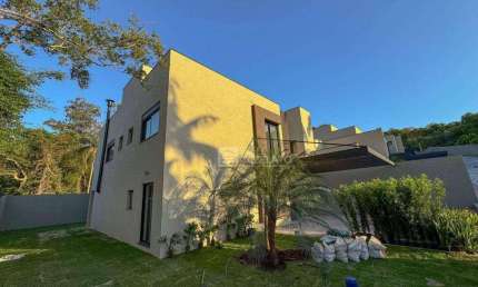 Sobrado com 3 Suítes à venda, 221 m² por R$ 1.990.000 - Reserva Juca Peçanha - Atibaia/SP