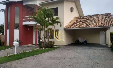 Sobrado com 4 dormitórios à venda, 363 m² por R$ 2.500.000,00 - Taubaté Village - Taubaté/SP