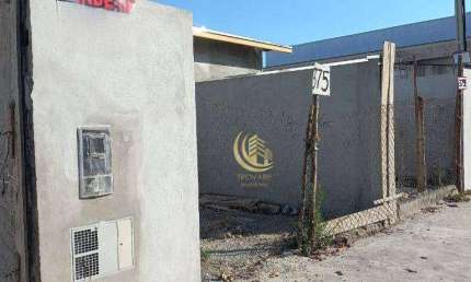 Casa com 2 dormitórios à venda, 66 m² por R$ 300.000,00 - Parque Senhor do Bonfim - Taubaté/SP