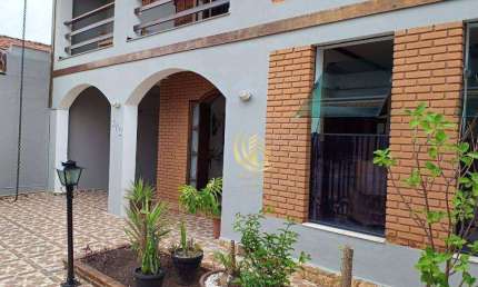 Sobrado com 3 dormitórios à venda, 210 m² por R$ 742.000,00 - Parque Das Flores - Taubaté/SP
