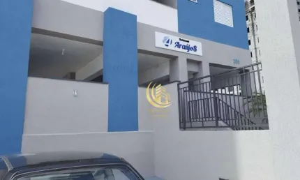 Apartamento com 2 dormitórios à venda, 62 m² por R$ 235.000 - Parque São Luís - Taubaté/SP