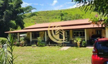 Chácara com 4 dormitórios à venda, 731 m² por R$ 550.000,00 - Centro - Bananal/SP