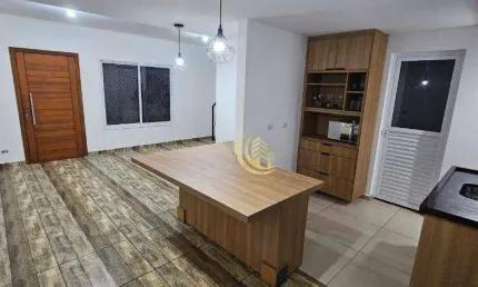 Sobrado com 3 dormitórios à venda, 93 m² por R$ 400.000,00 - Piracangaguá - Taubaté/SP