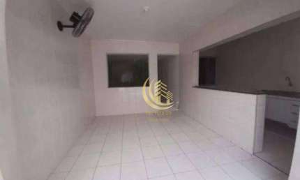 Casa com 2 dormitórios à venda, 100 m² por R$ 185.000,00 - Cecap - Taubaté/SP