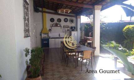 Casa com 3 dormitórios à venda, 282 m² por R$ 750.000,00 - Centro - Tremembé/SP