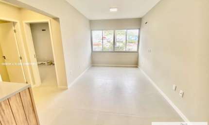 Apartamento para Venda em Florianópolis, Centro, 1 dormitório, 1 banheiro