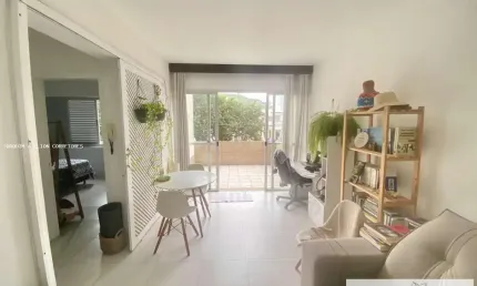 Apartamento para Venda em Florianópolis, Centro, 1 dormitório, 1 banheiro, 1 vaga