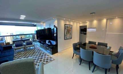 Apartamento para venda com 173 metros quadrados com 3 quartos em Ponta Verde