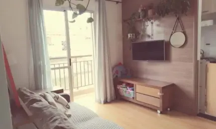 Apartamento com sacada a venda/permuta na vila santa clara