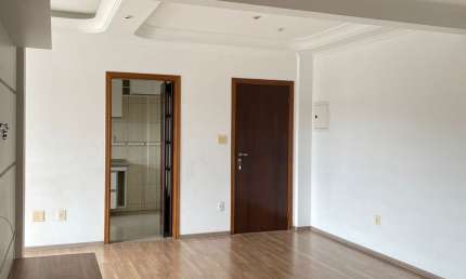 Apartamento com varanda e semi mobiliado a venda/permuta em São Caetano do Sul-Santa Maria