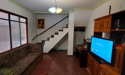 Sobrado para investimento e moradia a venda/permuta no jardim vila formosa