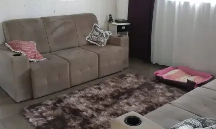 Excelente oportunidade para investidor, 3 casas , terreno 9 x 21!!!