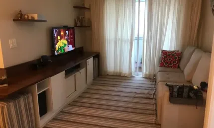 Lindo apartamento no Bairro Cerâmica, em SCS, com 92m², 2 dormitórios, 1 suíte, 2 vagas,