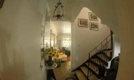 Casa no jardim independência,  há 200 metros da nova estação oratório do metrô , 500 metros da avenida anhaia  mello