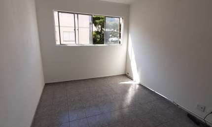 Apartamento no Parque São Lucas com 58mts², 2 dormitórios, 1 vaga, banheiro, IPTU isento, condomínio 450,00 reais, parte hidráulica e elétrica reformadas