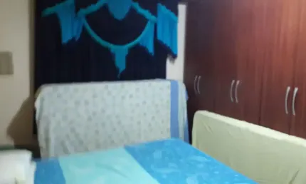 Casa térrea em Santo André, Vila Guaraciaba, com 2 dormitórios, garagem para 2 carros, edícula no fundo com 2 cômodos