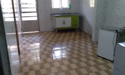 Casa em São Bernardo com terreno de 156mts² e área útil de 307mts² , Valor 255 mil reais