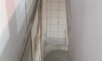 Casa/sobrado a venda/permuta vila cisper – excelente oportunidade para investidor – renda mensal aproximados r$3.000,00