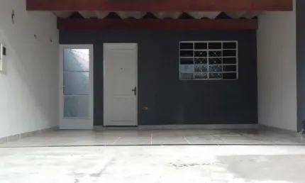 Casa com 2 quartos à venda no Santa Terezinha, Piracicaba , 137 m2 por R$ 300.000