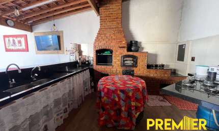 Casa com 2 quartos à venda no Parque Conceição, Piracicaba  por R$ 800.000