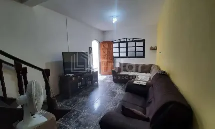 Sobrado no Altos de Santana- Aceita apartamento menor valor!