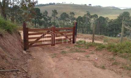 OPORTUNIDADE EM STª BRANCA - TERRENO  1500M² A VENDA