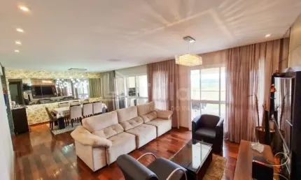 Lind´ssimo apartamento de 3 suítes em um condomínio clube e 3 vagas de garagem