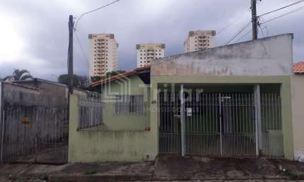 Casa para Venda no bairro Jardim Satélite, localizado na cidade de São José dos Campos / SP
