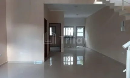 Sobrado novinho com 3 dormitórios e 2 suítes em Jacareí com 3 vagas de garagem