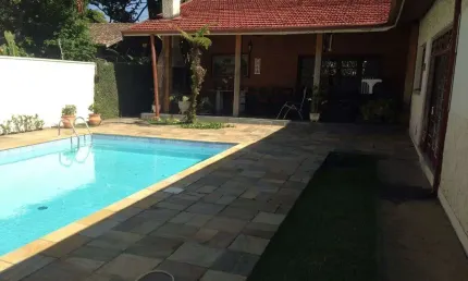 Excelente casa à venda em são josé dos campos - jardim esplanada ii: 4 quartos, 2 suítes, 3 salas, 4 banheiros, 3 vagas, 305m²!