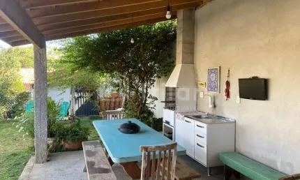 Casa em condominio no Condomínio com 2 Quartos para venda