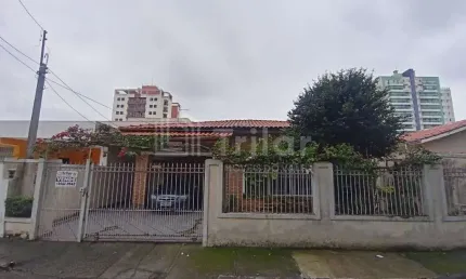 Casa térrea na Vila Betânia - Excelente para comércio!