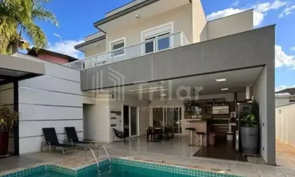 Lindo e moderno sobrado no condomínioVilas de Sant'Anna