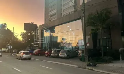 Locação - ponto comercial visibilidade/fachada imponente/excelente tráfego - localização privilegiada do jardim aquarius.