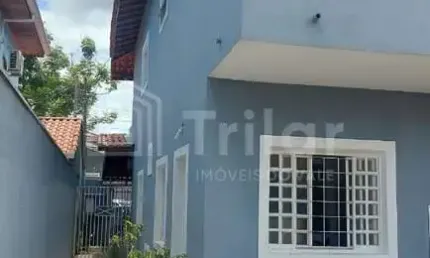 Imperdível! Casa à venda em São José dos Campos-SP, Jardim Alvorada. 3 quartos, 1 suíte, 2 salas, 3 banheiros, 2 vagas, 130m².