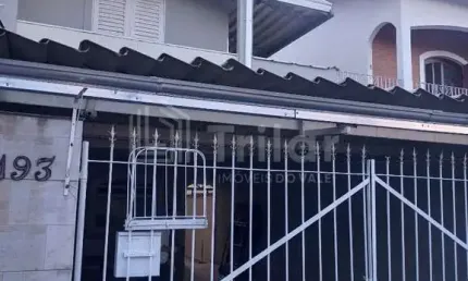 Casa com 3 quartos à venda no Jardim Ismênia, São José dos Campos 