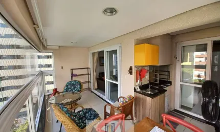 Apartamento com sacada gourmet, 3 dormitórios sendo 1 suíte, lazer completo no condomínio, pitangueiras-guarujá/sp