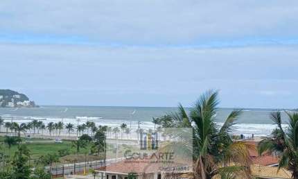 Apartamento cobertura duplex com 3 dormitórios sendo 2 suítes, terraço com piscina, churrasqueira e vista mar na praia da Enseada-Guarujá/SP.