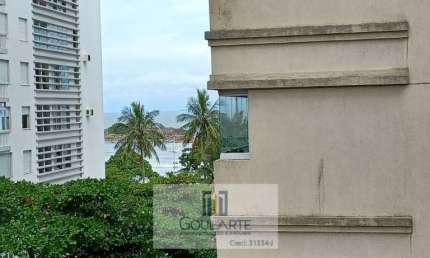 Apartamento 4 dormitórios, com vista parcial do mar, na praia da Pitangueiras-Guarujá/SP.
