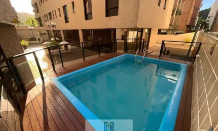 Apartamento alto padrão com sacada, 3 suítes, lazer no condomínio, lado bairro, ENSEADA-GUARUJÁ/SP.