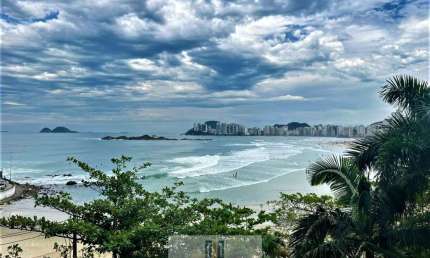 Apartamento Alto Padrão frente mar, 4 dormitórios, vista total do mar, PITANGUEIRAS-GUARUJÁ/SP.