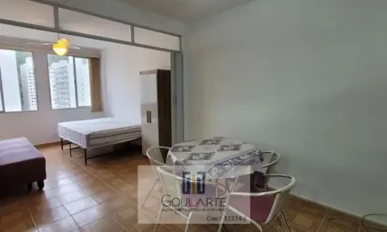 Apartamento com 2 dormitórios, á menos de 200 metros do mar - pitangueiras-guarujá/sp.