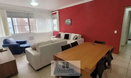 Apartamento reformado com 2 dormitórios climatizados, na praia da pitangueiras - guarujá/sp.