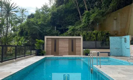 Apartamento vista mata/mar, 3 dormitórios sendo 1 suíte, lazer no condomínio - pitangueiras-guarujá/sp.