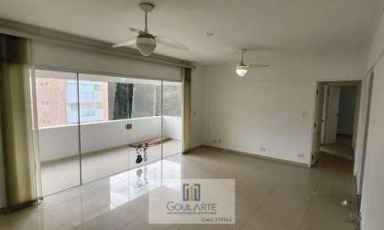 Apartamento Alto Padrão, com 3 dormitórios sendo 1 suíte, com área de lazer no condomínio, à menos 100 metros do mar, ASTÚRIAS - Guarujá/SP.