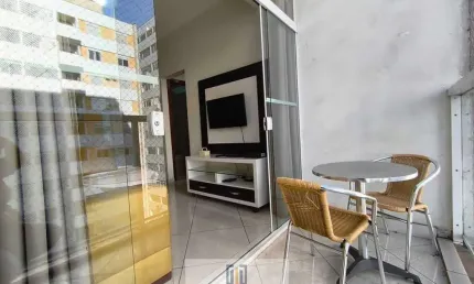 Apartamento à 150 metros do mar , 2 dormitórios na praia das pitangueiras - guarujá - sp.